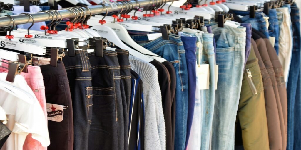 A Look at the Apparel Secondary Market 